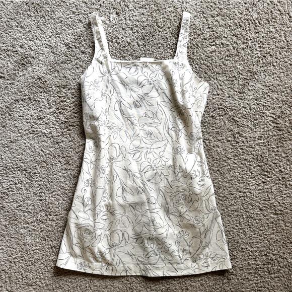 A New Day Linen Shift Dress - Picture 1 of 8